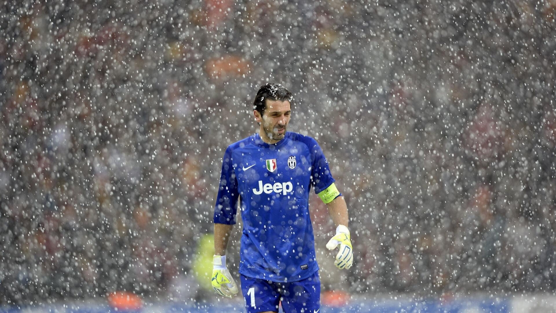 日本男足敢拼敢赢，永不言败！，男足日本队